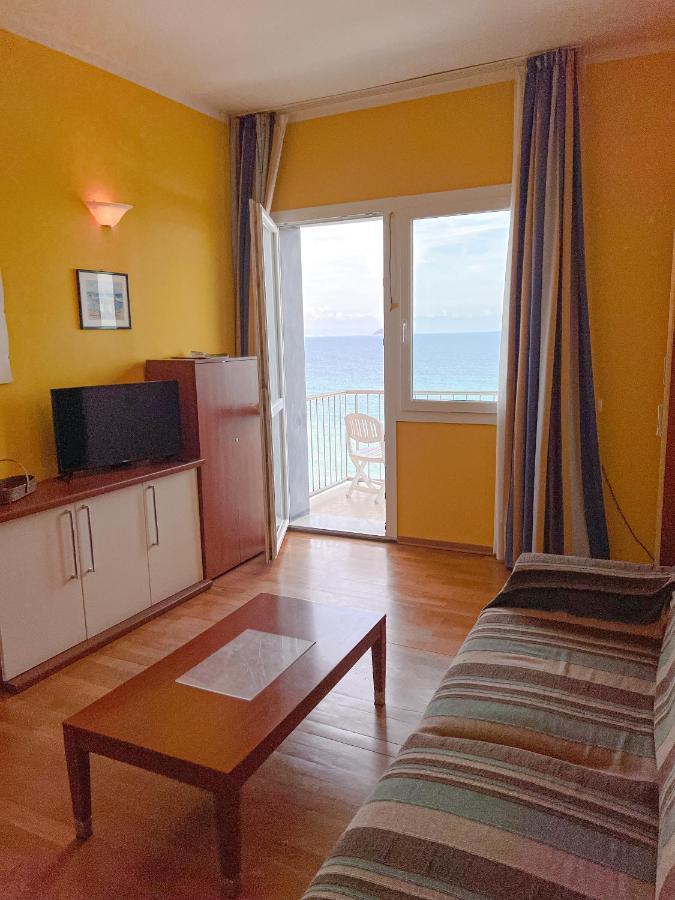 Paradiso Apartment