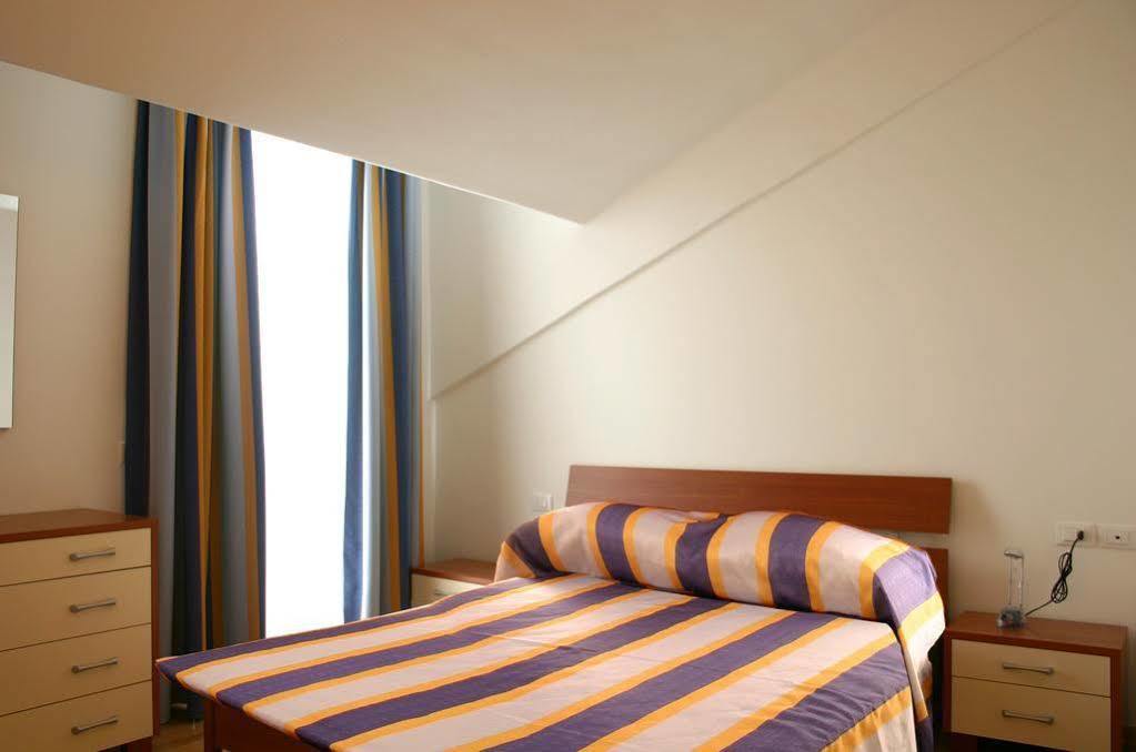 Apartment Paradiso *